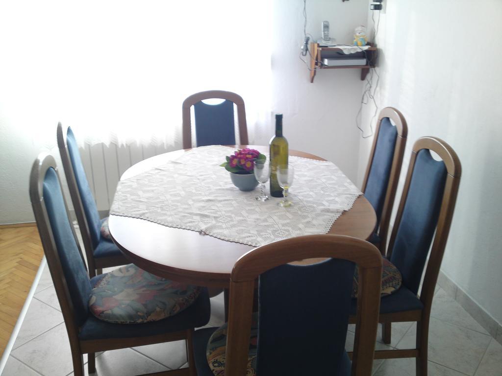 Apartment Varelija Bribir  Pokoj fotografie